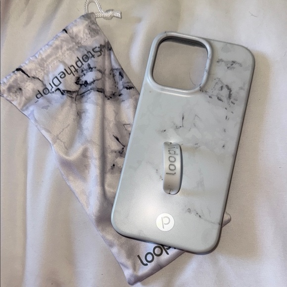 Loopy Case Gray iPhone 15 Pro Max Case with Secure Grip - Picture 2 of 2